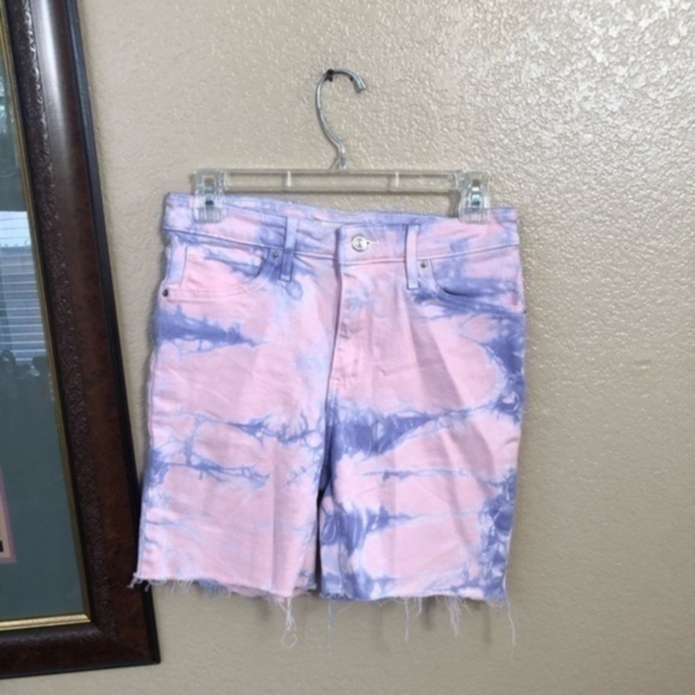 Levi’s 721 High Rise Skinny Ankle Shorts Size 28